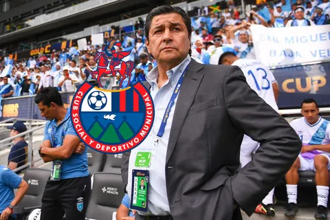 Mientras define si Guatemala jugará en El Trébol, Luis Fernando Tena recibe la respuesta del presidente de Municipal que lo cambia todo