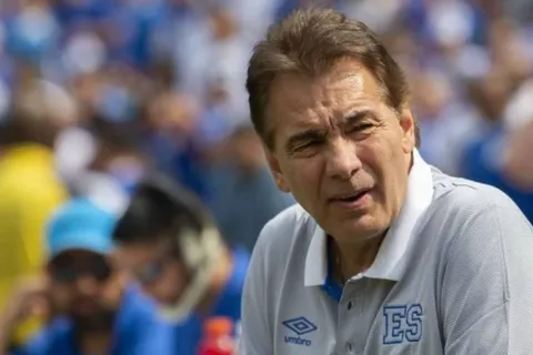 De los Cobos insiste con un amistoso con una selección europea en noviembre
