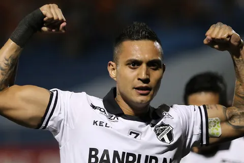 Copa Centroamericana: Comunicaciones avanza con autoridad a Cuartos de Final