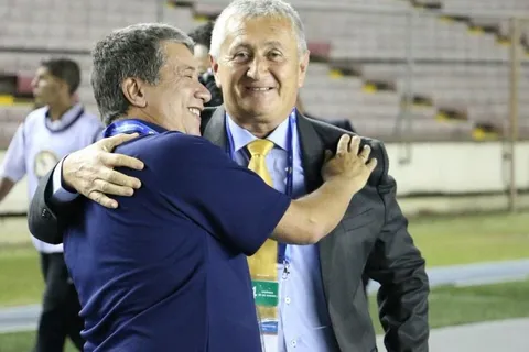 Eduardo Lara sería próximo entrenador de la Sele canalera