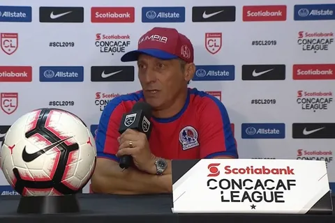 Pedro Troglio catalogó de histórico el triunfo de Olimpia contra Motagua