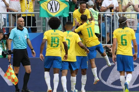 ¡Dan miedo! Los titulares de Brasil para enfrentar a Panamá