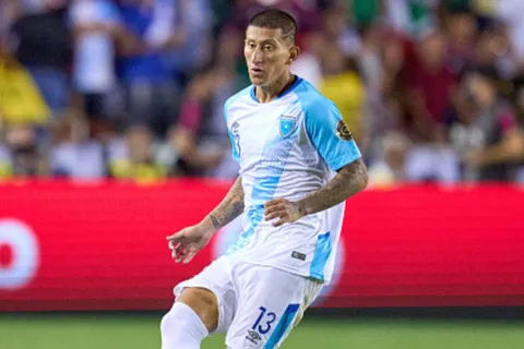 La Selección de Guatemala tiene otra baja en la defensa