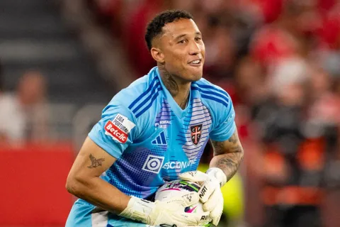 Patrick Sequeira deja Casa Pía.