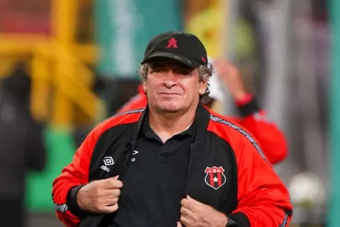 Machillo Ramírez fue intervenido quirúrgicamente.