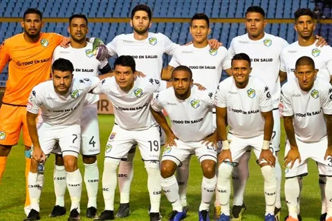 Comunicaciones confirmó su primera baja