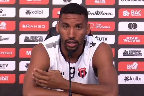 Marcel Hernández marca diferencia entre Alajuelense y otros equipos: "Por esto es el más grande del país"