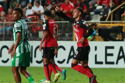 Juego entre Alianza de Panamá y Alajuelense cambia de sede y hora