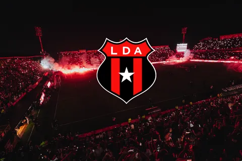 Machillo Ramírez lo descartó, pero su futuro dio un giro impensado y ahora vuelve a la órbita de Alajuelense