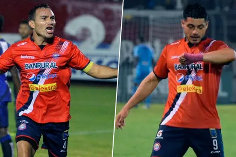 Kenner Gutiérrez y Darwin Lom no continuarán en Xelajú para el 2024.