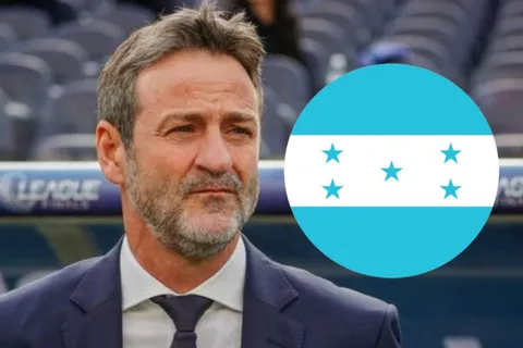 Fue parte de la Panamá de Thomas Christiansen que clasificó al Mundial 2026 y ahora llegaría a Honduras como fichaje estelar