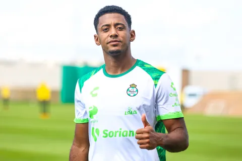 ¿Cuándo será el debut de Choco Lozano con Santos Laguna en la Liga MX?
