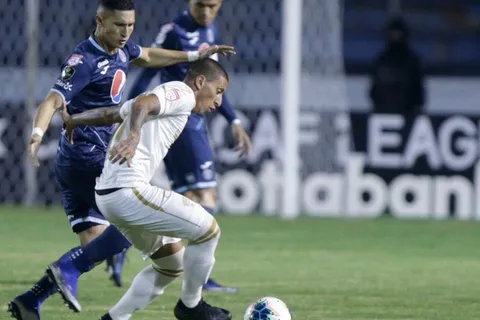Oficial: Alineaciones de Motagua y Comunicaciones
