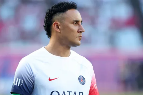 Hasta cuándo tiene tiempo Keylor Navas para dejar PSG