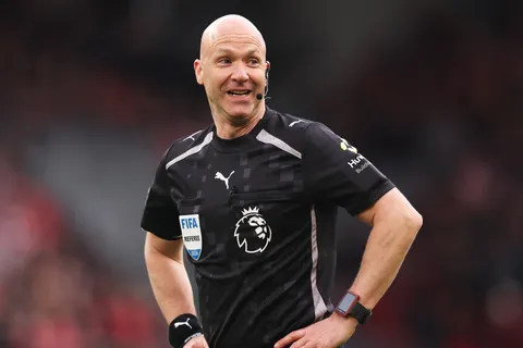 ¿Quién es el árbitro de Uzbekistán vs. Colombia en el Mundial 2026? Perfil y antecedentes de Anthony Taylor