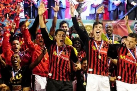 Ex Alajuelense se dedicó a la gastronomía.