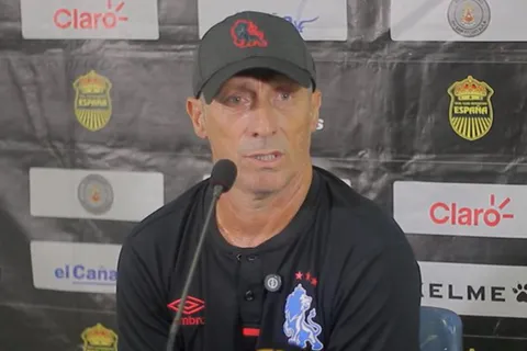 Pedro Troglio asegura que los errores le están costando caros a Olimpia