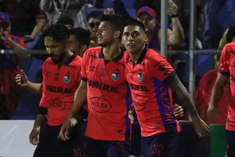 Municipal mete miedo a Comunicaciones a pocos días del Clásico Nacional