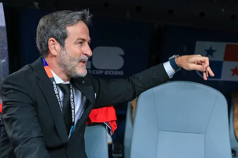"Recibió una oferta": Panamá tiene un fuerte competidor para poder retener a Thomas Christiansen