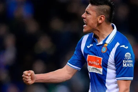 Óscar Duarte volvió pero a Espanyol se le escapó la cima