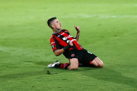 Conmovedor: Canhoto envía un mensaje que toca el corazón de Alajuelense