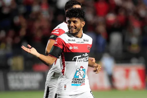 Johan Venegas, dispuesto a "derramar sangre" para salir campeón con la Liga Deportiva Alajuelense