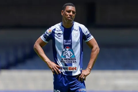 Roberto Nurse cambia de equipo y seguirá en México