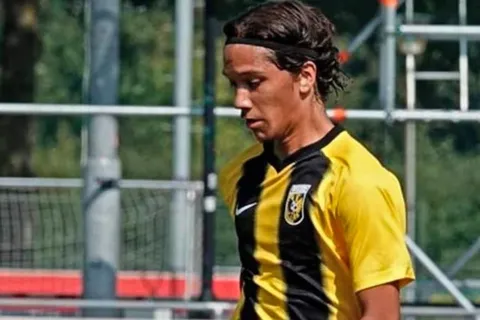 Enrico Hernández seguirá en Europa pero defendiendo los colores de otro club