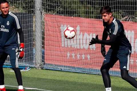 La disputa por un puesto entre Keylor y Courtois en el entreno