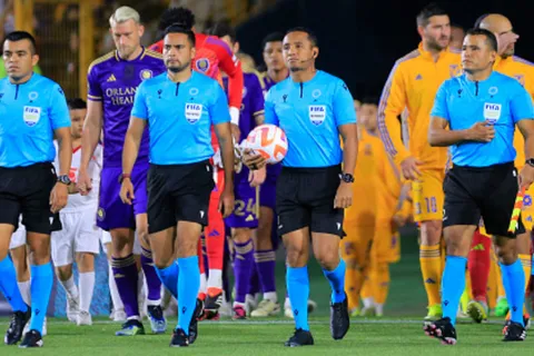 Árbitros centroamericanos estarán en la final de la Copa de Campeones de la Concacaf