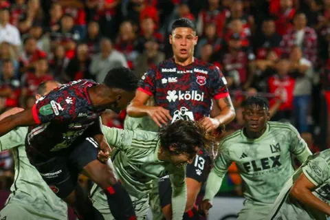 Concachampions 2023: Alajuelense pierde por goleada contra Los Ángeles FC en el Alejandro Morera Soto