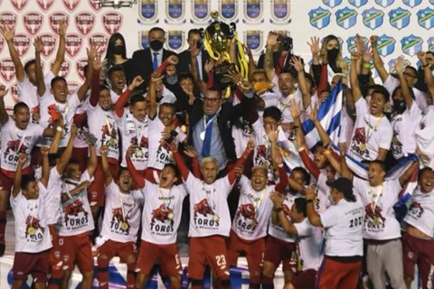 Malacateco vence a Comunicaciones y es campeón en Guatemala [VIDEO]
