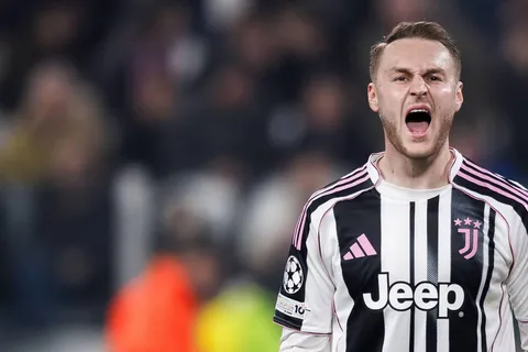 Everton podría volver por Koopmeiners en enero, pero Juventus priorizaría una venta