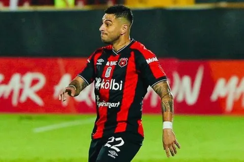 “No sentía el pie”: Ronald Matarrita confirma la gravedad de la lesión más temida en Alajuelense