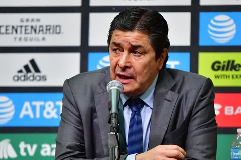 Luis Fernando Tena envió un duro mensaje a la Liga Nacional de Guatemala