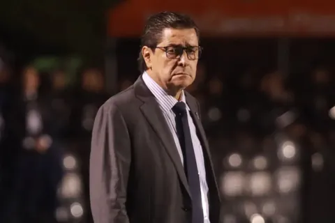 ¡Atención El Salvador y Panamá! Luis Fernando Tena sorprende al descartar a algunos jugadores de la Selección de Guatemala