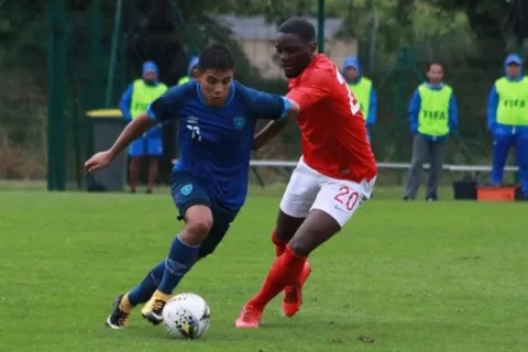 Goleada debutó y goleada se marchó Guatemala del Esperanzas de Toulón