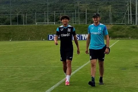 David Ruiz ya es parte de la concentración de Honduras, aunque llegó lesionado