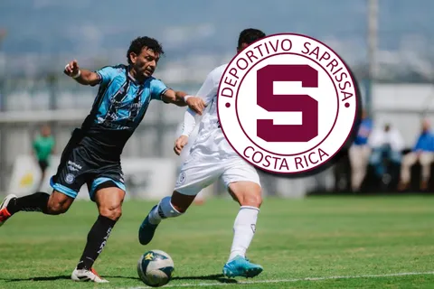 Michael Barrantes tendrá problemas ante Saprissa.