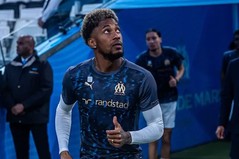 Michael Murillo con la camisa del Olympique de Marsella.