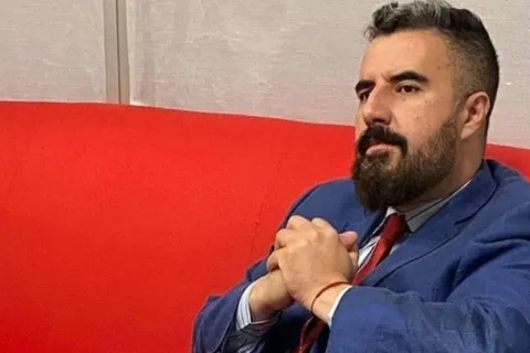 Periodista guatemalteco aseguró que México "entregará" el partido ante Argentina