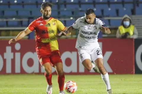 Herediano vs. Comunicaciones HOY: alineaciones para el partido | Copa Centroamericana