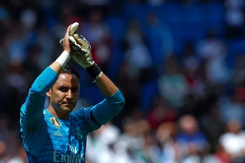 Fanáticos del Real Madrid se rinden ante Keylor Navas
