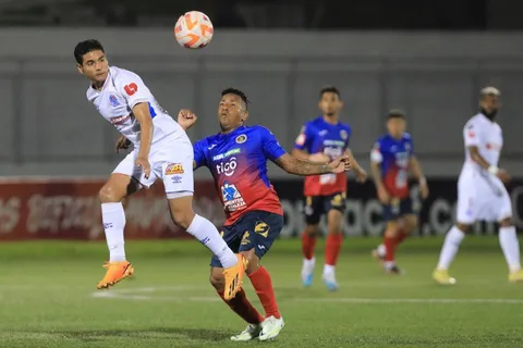 Olimpia rugió ante FAS y llega con vida a la última fecha de la Copa Centroamericana (VIDEO)