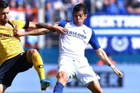 Con Cristian Gamboa los 90 minutos, el Bochum empató en Alemania