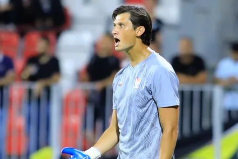 Nicholas Hagen vuelve a brillar con su equipo en Israel
