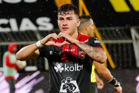 Fernán Faerrón regresará al futbol de Costa Rica