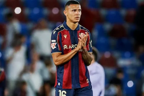 Kervin Arriaga se olvida de Honduras y recibe desde la Liga Española un mensaje que nunca esperó