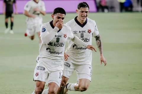 Qué resultados necesita Alajuelense para eliminar a LAFC de la Copa de Campeones Concacaf 2026