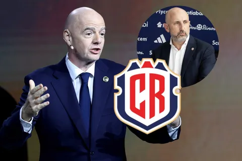 Gianni Infantino, presidente de la FIFA, y Osael Maroto, presidente de la FCRF.